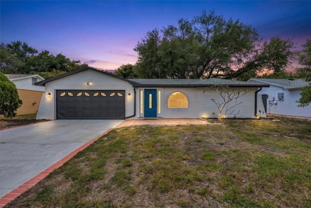 Photo of 2115 Glen Drive, Safety Harbor, FL 34695 (MLS # TB8502589)