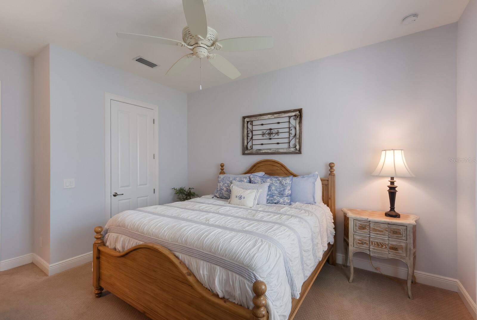 COUNTRY CLUB EAST AT LAKEWD RNCH YY1-4 - Residential