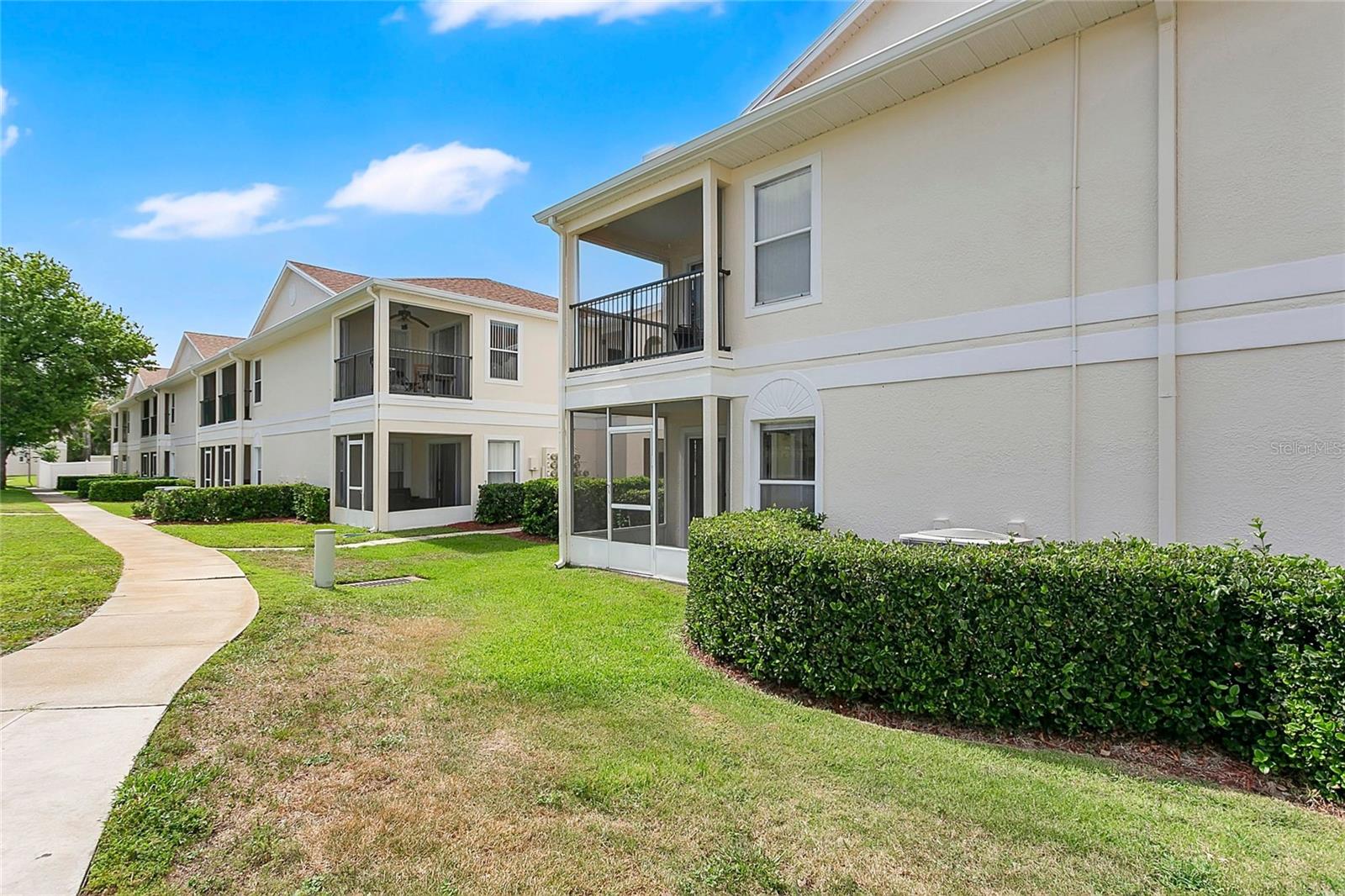 GRAND PALMS CONDO 4 PH 1 - Residential