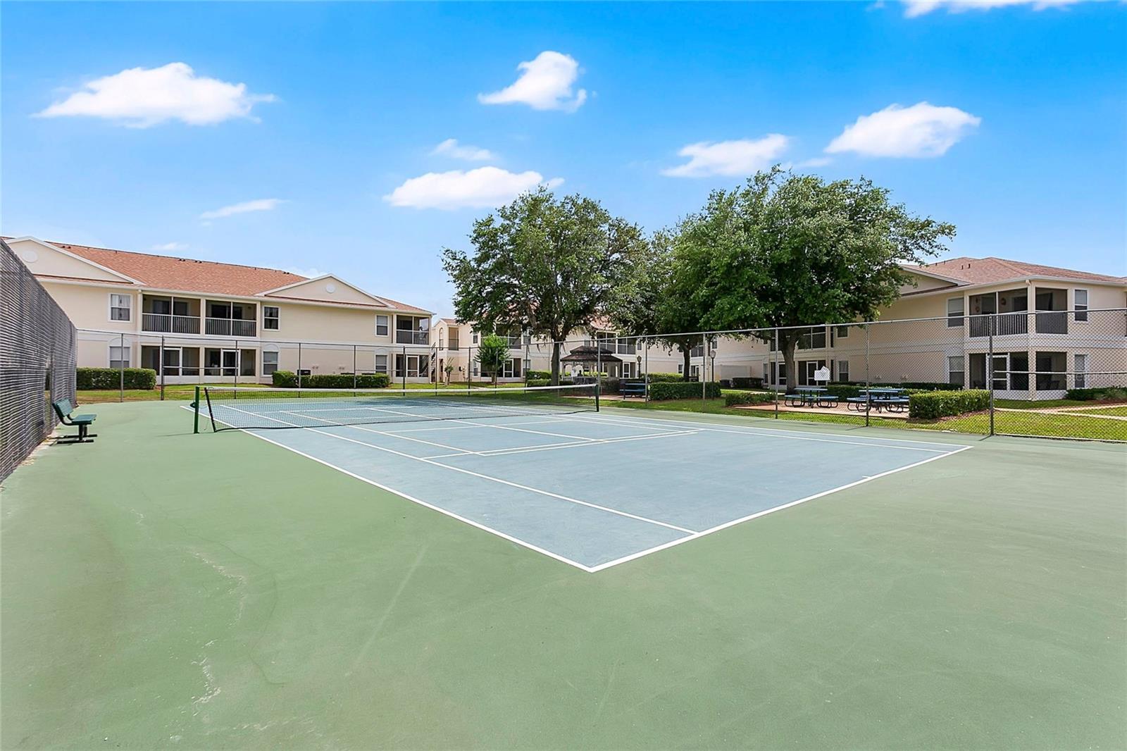 GRAND PALMS CONDO 4 PH 1 - Residential