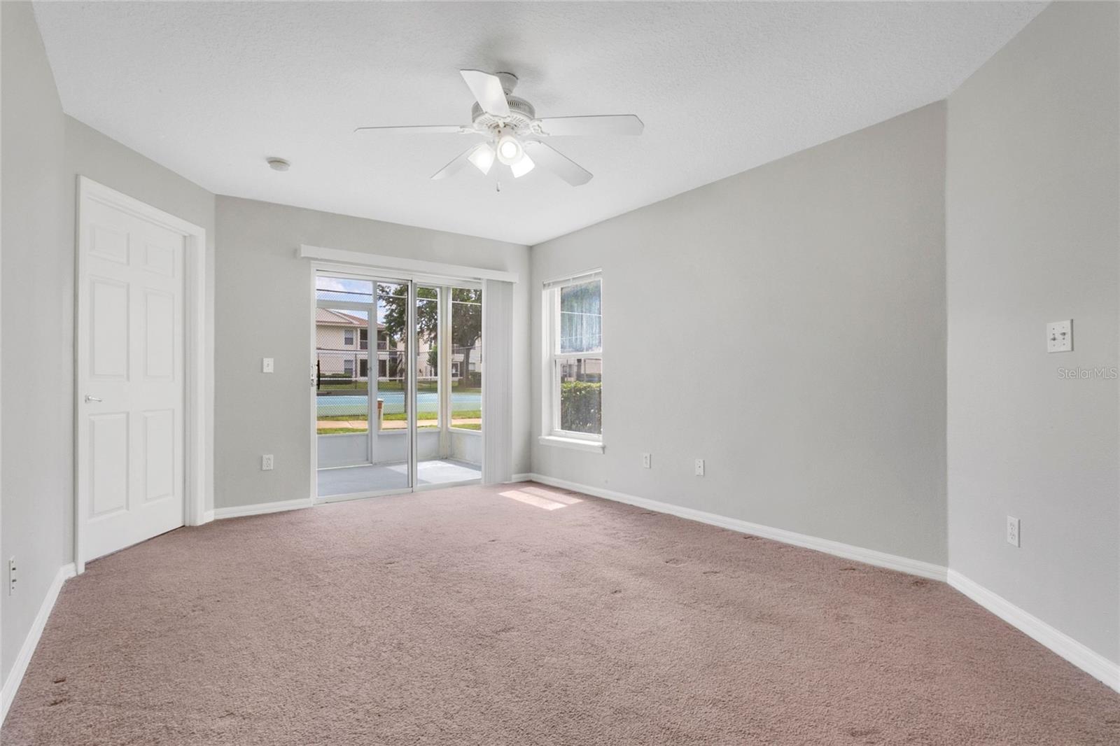 GRAND PALMS CONDO 4 PH 1 - Residential