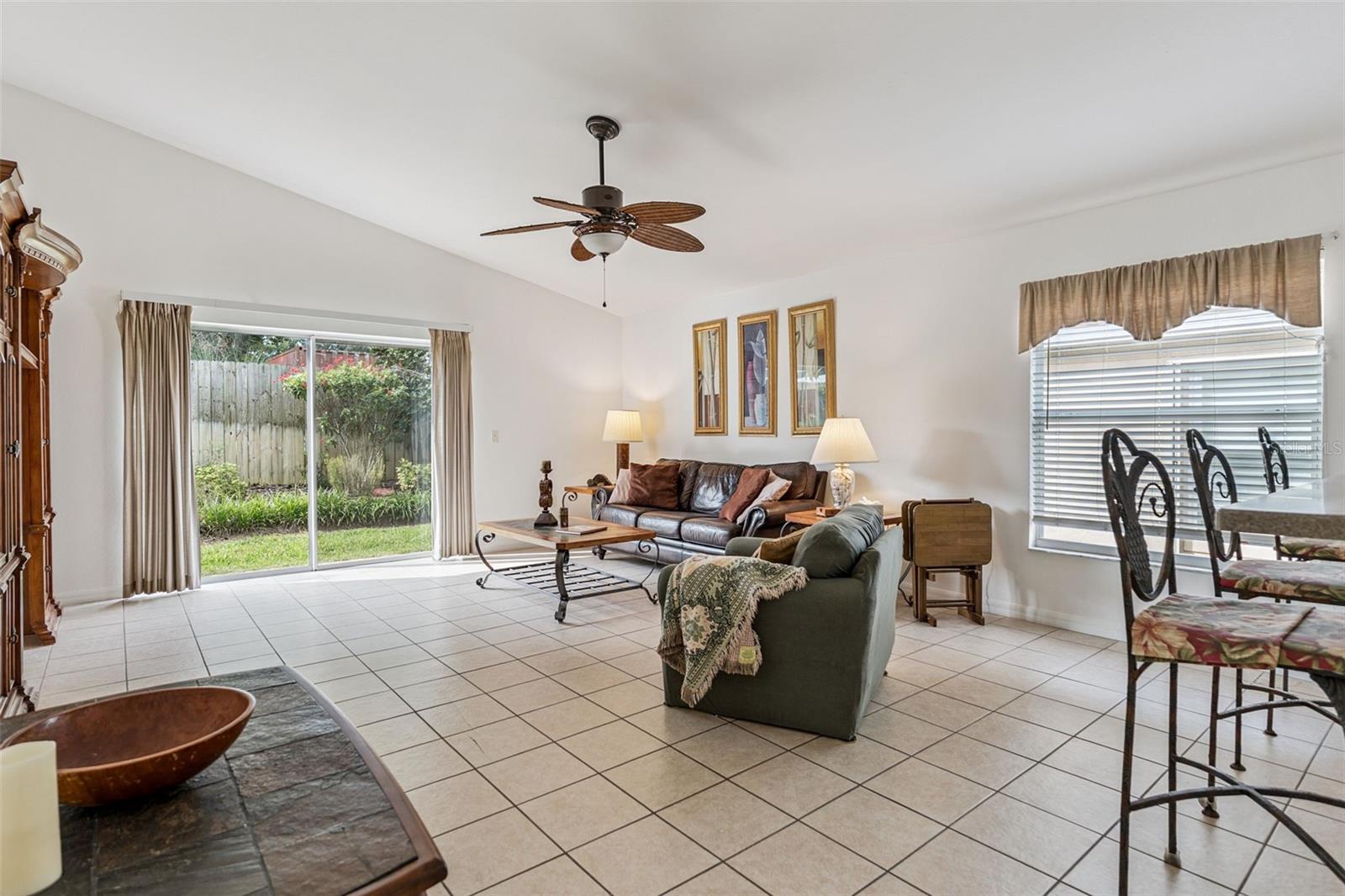 400 LAKE SUZANNE DRIVE