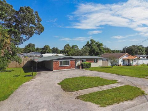 A home in TAMPA