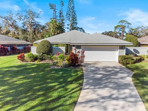 Photo of 38 Grenewood Lane, Haines City, FL 33844 (MLS # P4933218) Photo of 38 Grenewood Lane, Haines City, FL 33844 (MLS # P4933218)