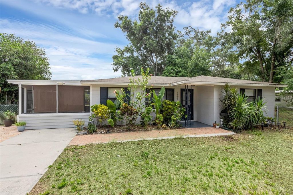 Photo of 6328 Georgia Avenue, Lakeland, FL 33813 (MLS # O6396404)