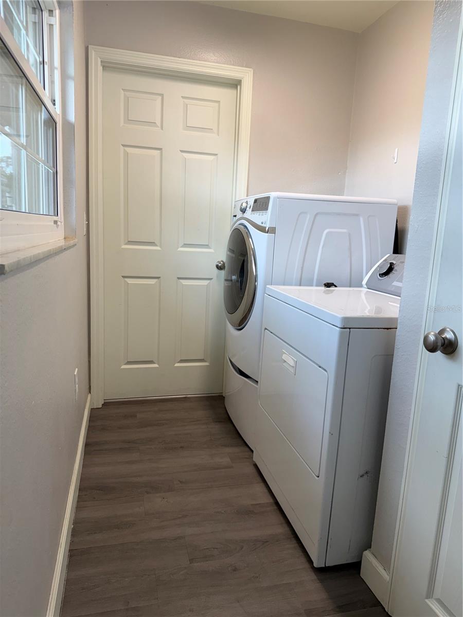 SPRING LAKE SUB ADD 1 - Residential Lease