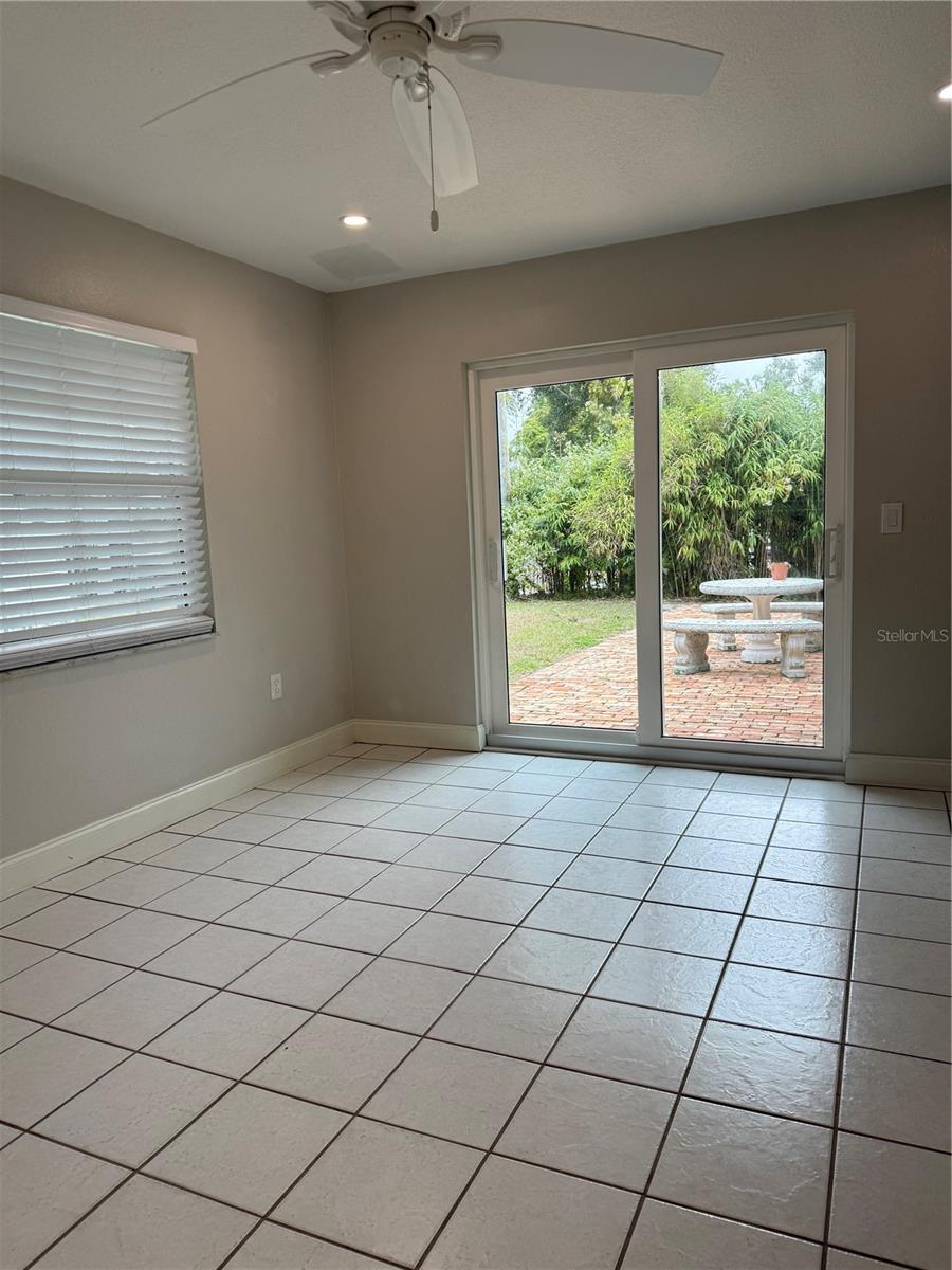 SPRING LAKE SUB ADD 1 - Residential Lease