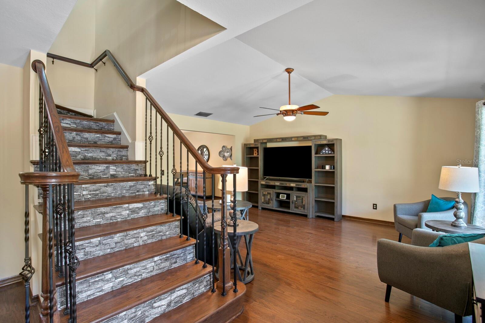 16701 E COURSE DRIVE