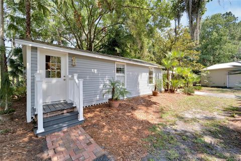 A home in LAND O LAKES