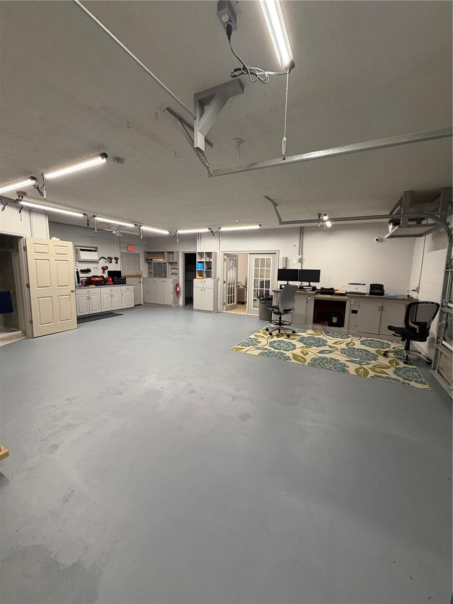 FLORIDA SHORES 01 - Commercial Sale