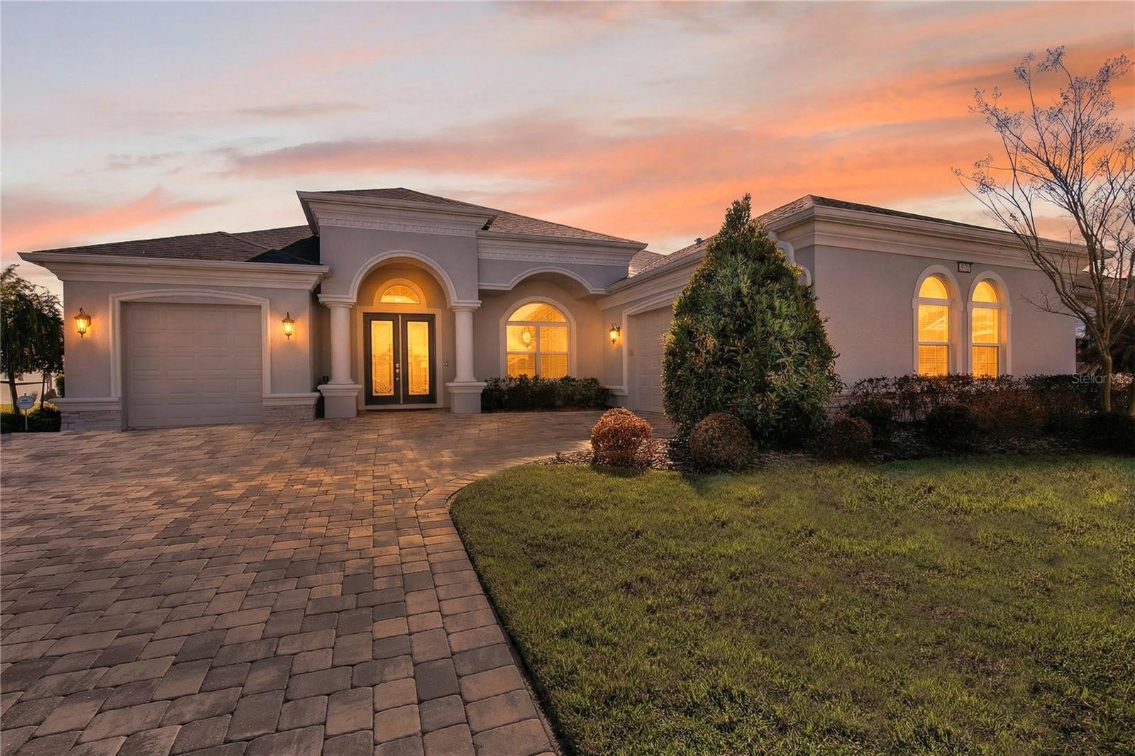 LAKES OF MOUNT DORA - Residential