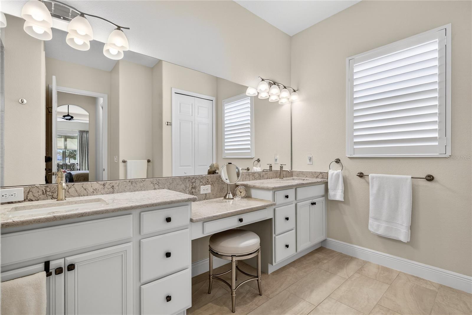 LAKES OF MOUNT DORA - Residential