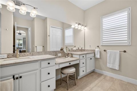 Tiny photo for 8674 Bridgeport Bay Cir, Mount Dora, FL 32757 (MLS # G5109023)