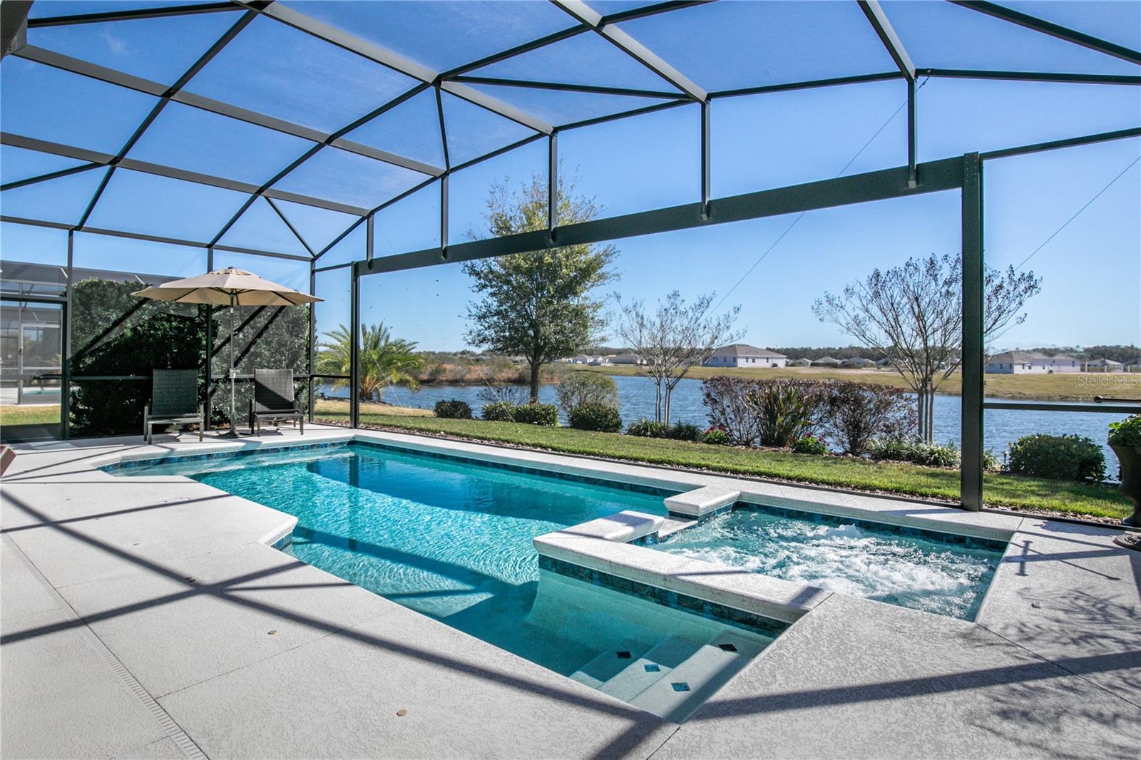 LAKES OF MOUNT DORA - Residential