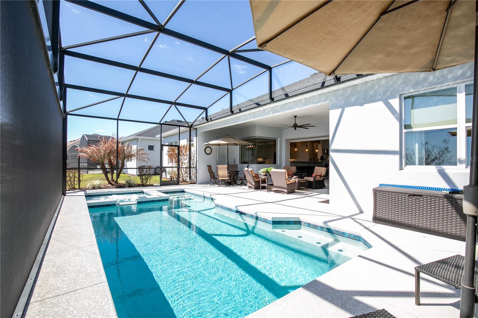 LAKES OF MOUNT DORA - Residential