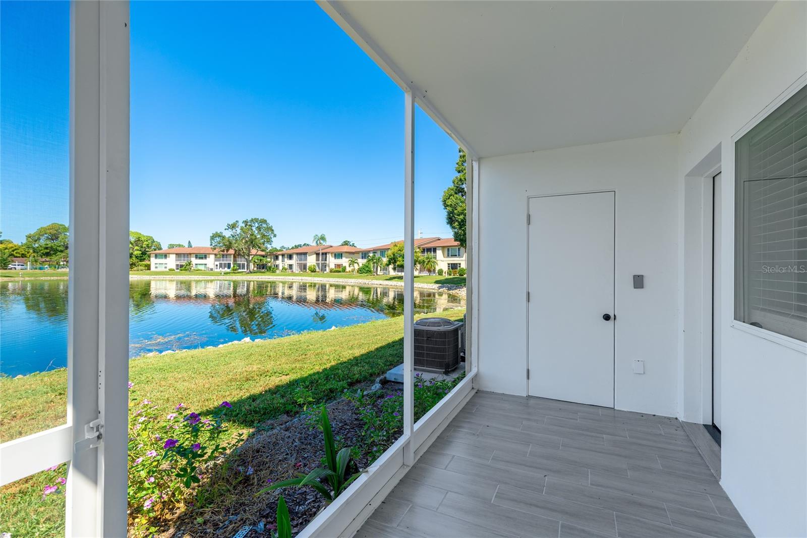LAKE TIPPECANOE - Residential