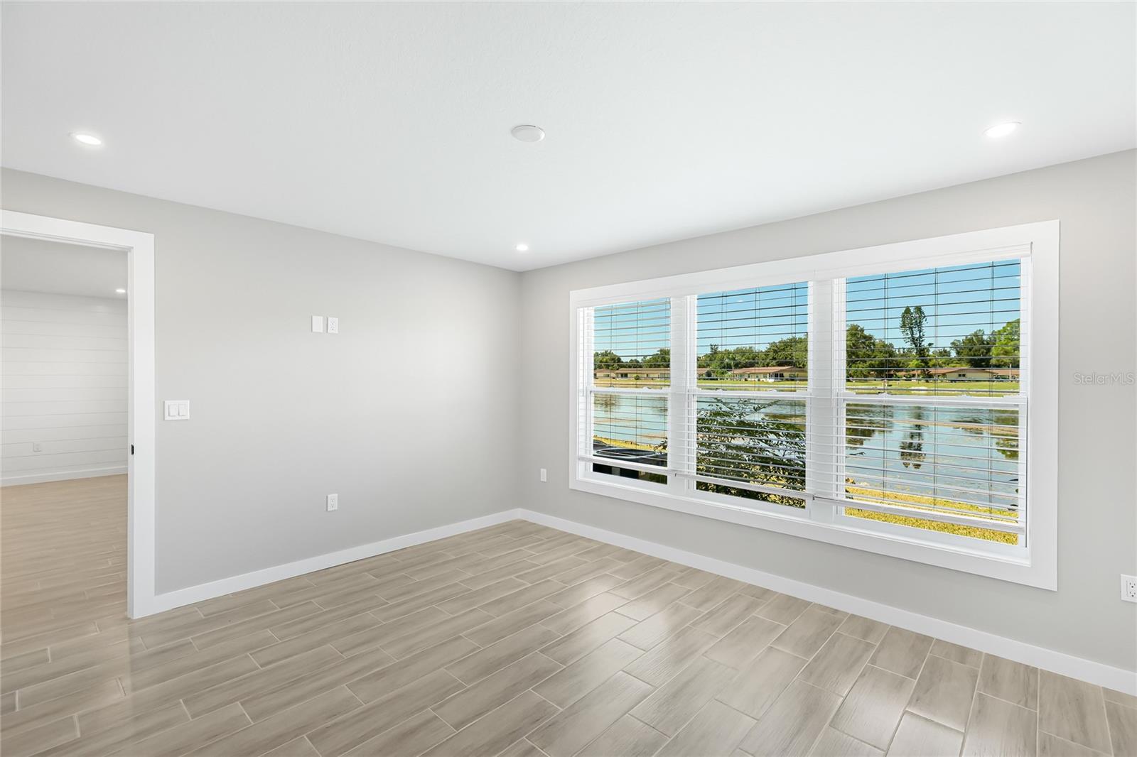 LAKE TIPPECANOE - Residential