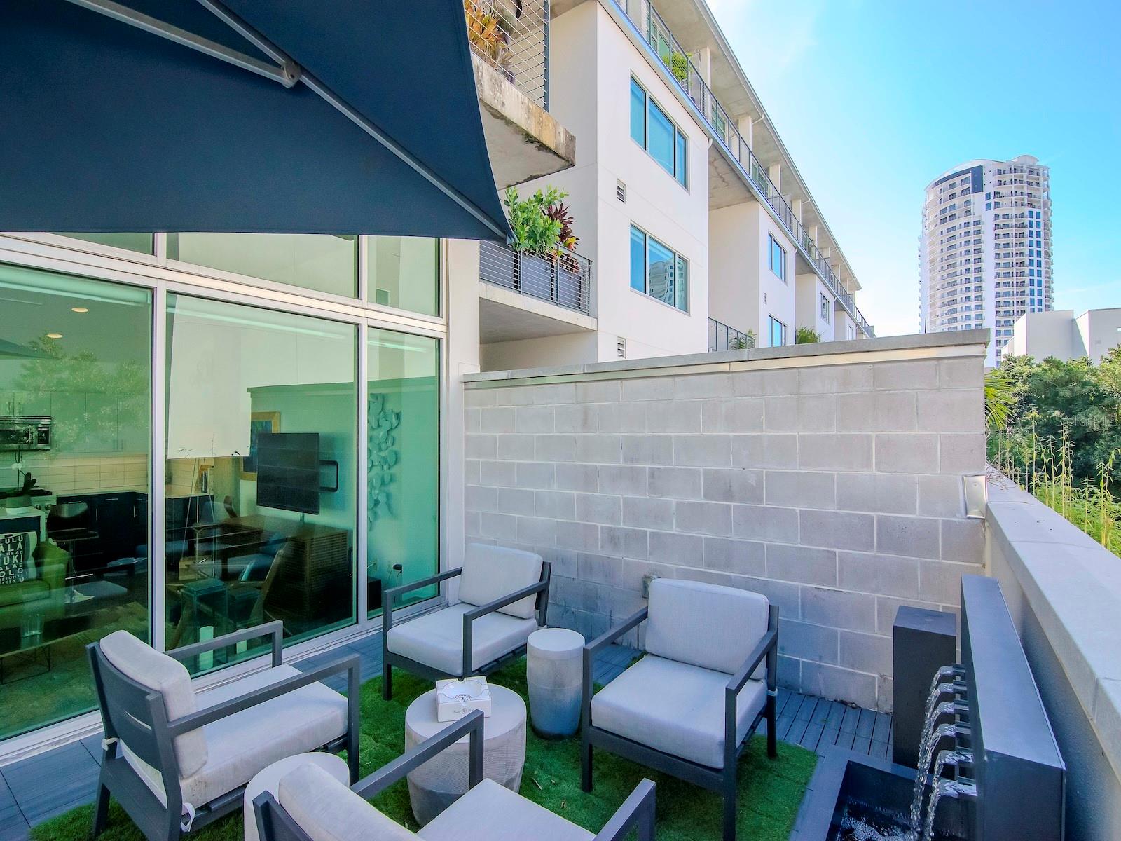 VICTORY LOFTS A CONDO - Residential Lease