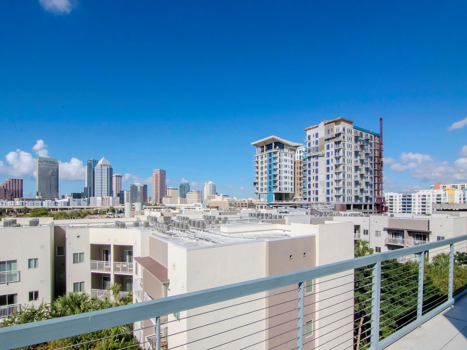 VICTORY LOFTS A CONDO - Residential Lease