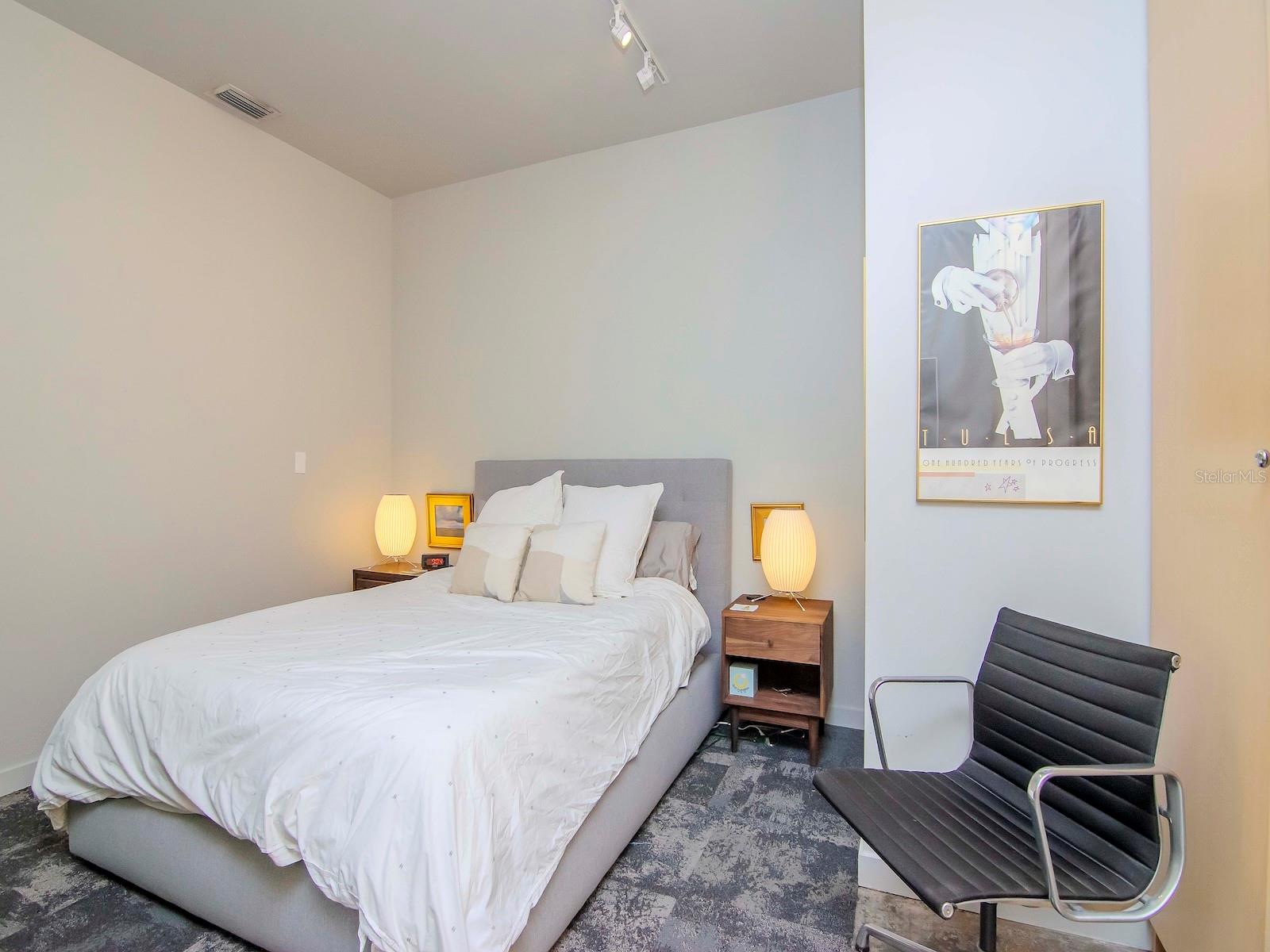 VICTORY LOFTS A CONDO - Residential Lease