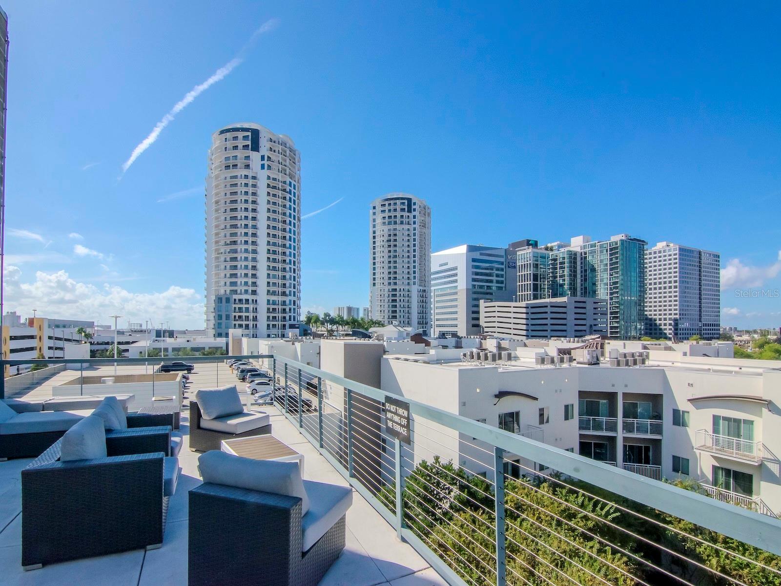 VICTORY LOFTS A CONDO - Residential Lease