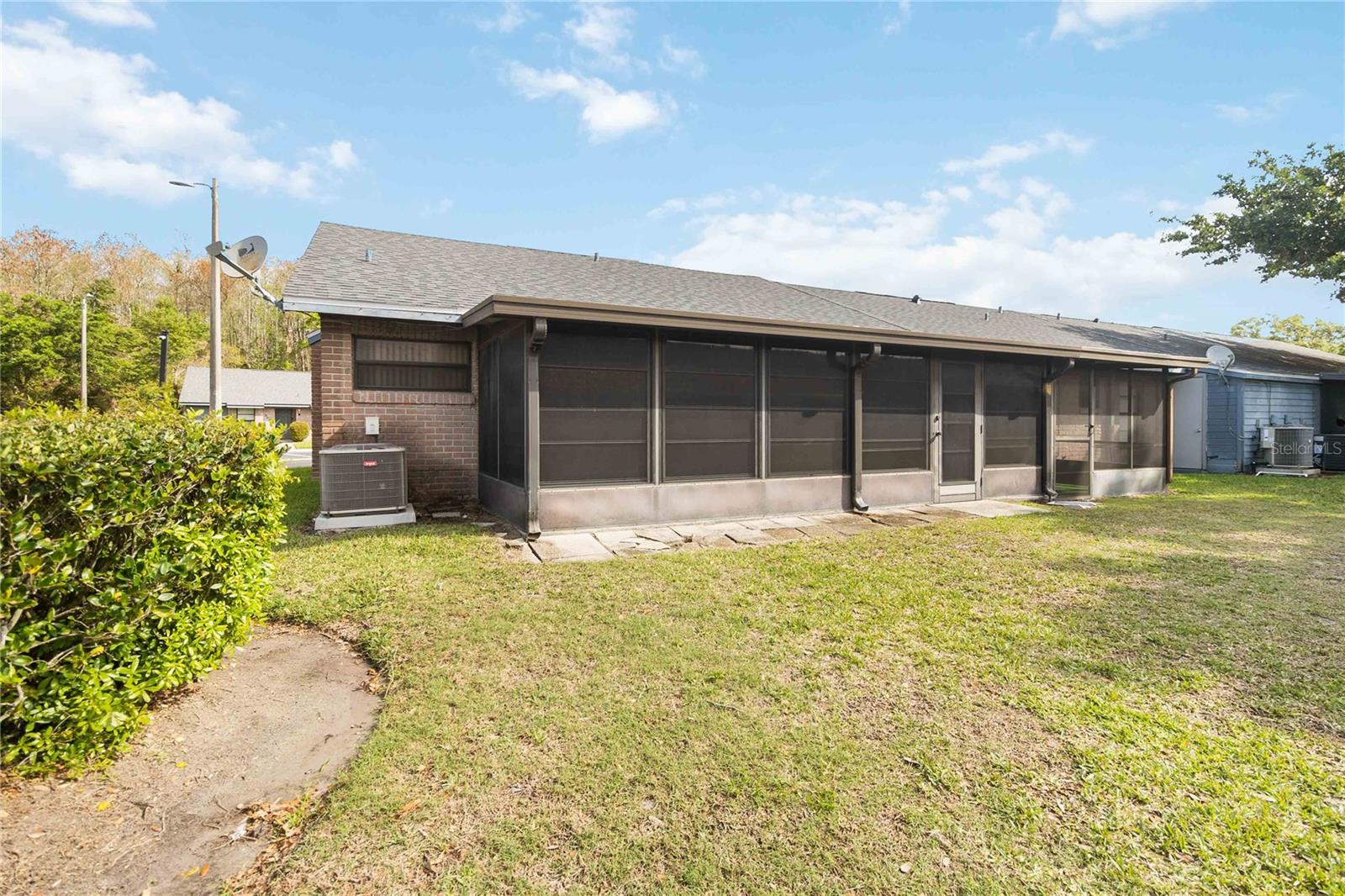 KING OAK VILLAS PH 1 1ST ADD - Residential