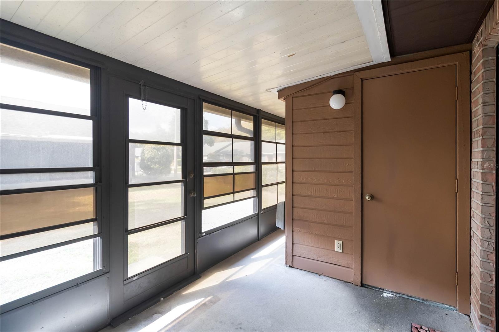 KING OAK VILLAS PH 1 1ST ADD - Residential