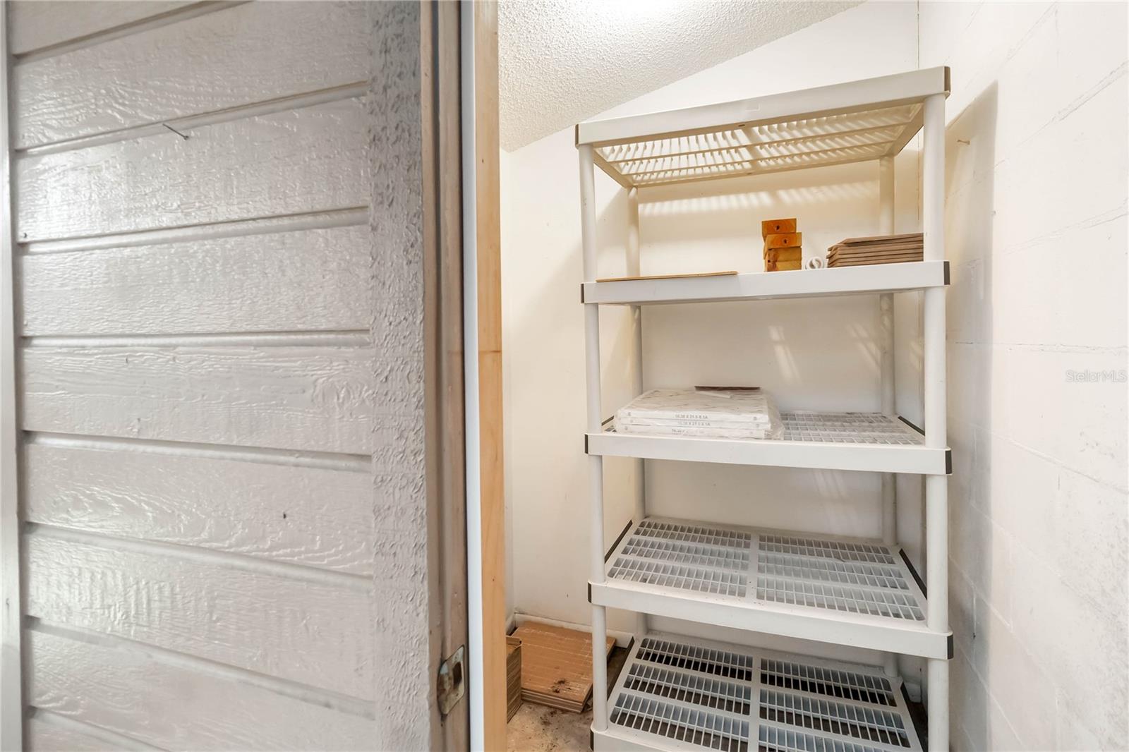 KING OAK VILLAS PH 1 1ST ADD - Residential