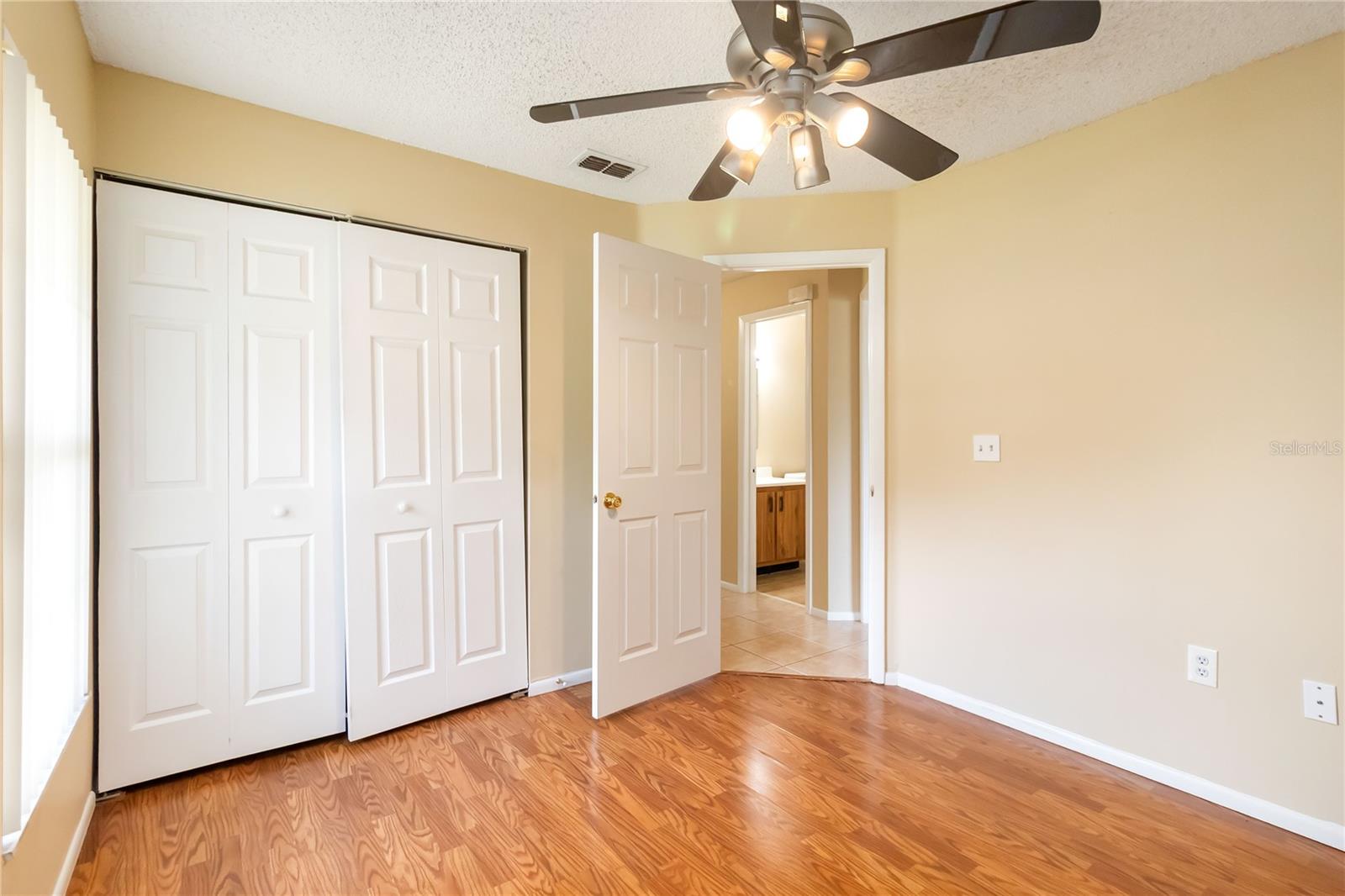 KING OAK VILLAS PH 1 1ST ADD - Residential