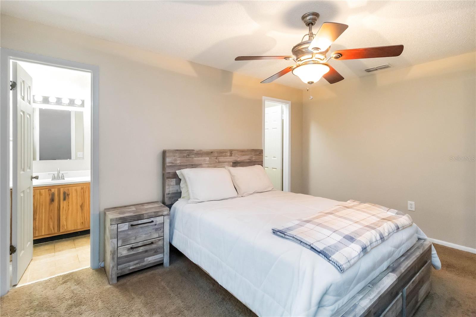 KING OAK VILLAS PH 1 1ST ADD - Residential