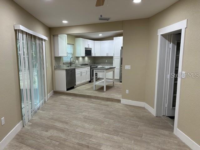 MANHATTAN MANOR 3 - Residential