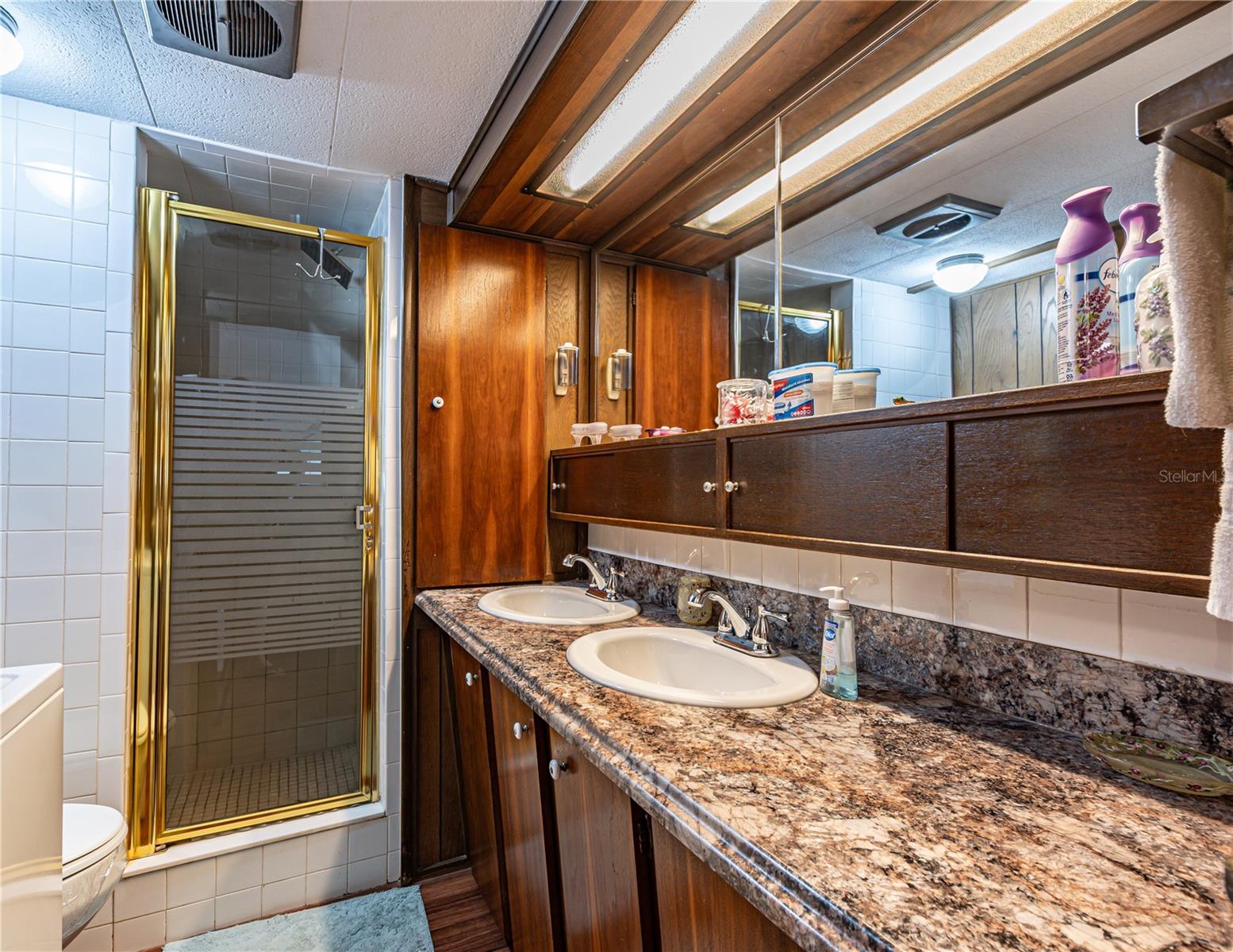 BETMAR ACRES - Residential