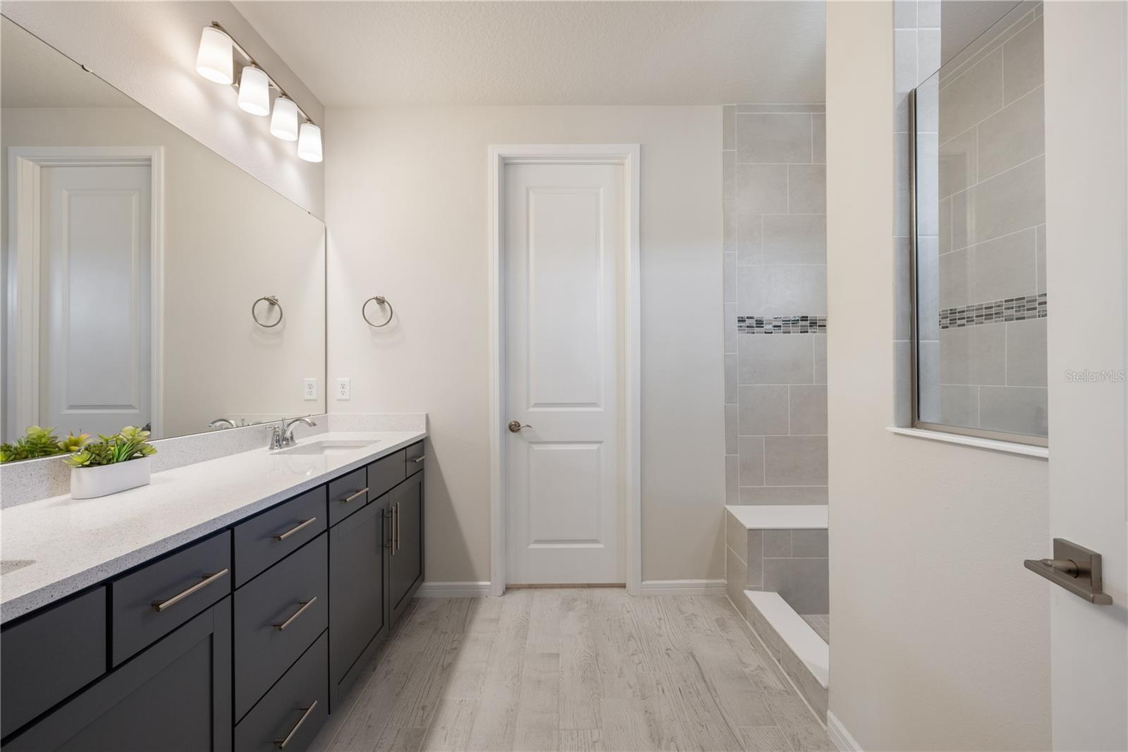 ISLES/LK NONA PH 2 - Residential