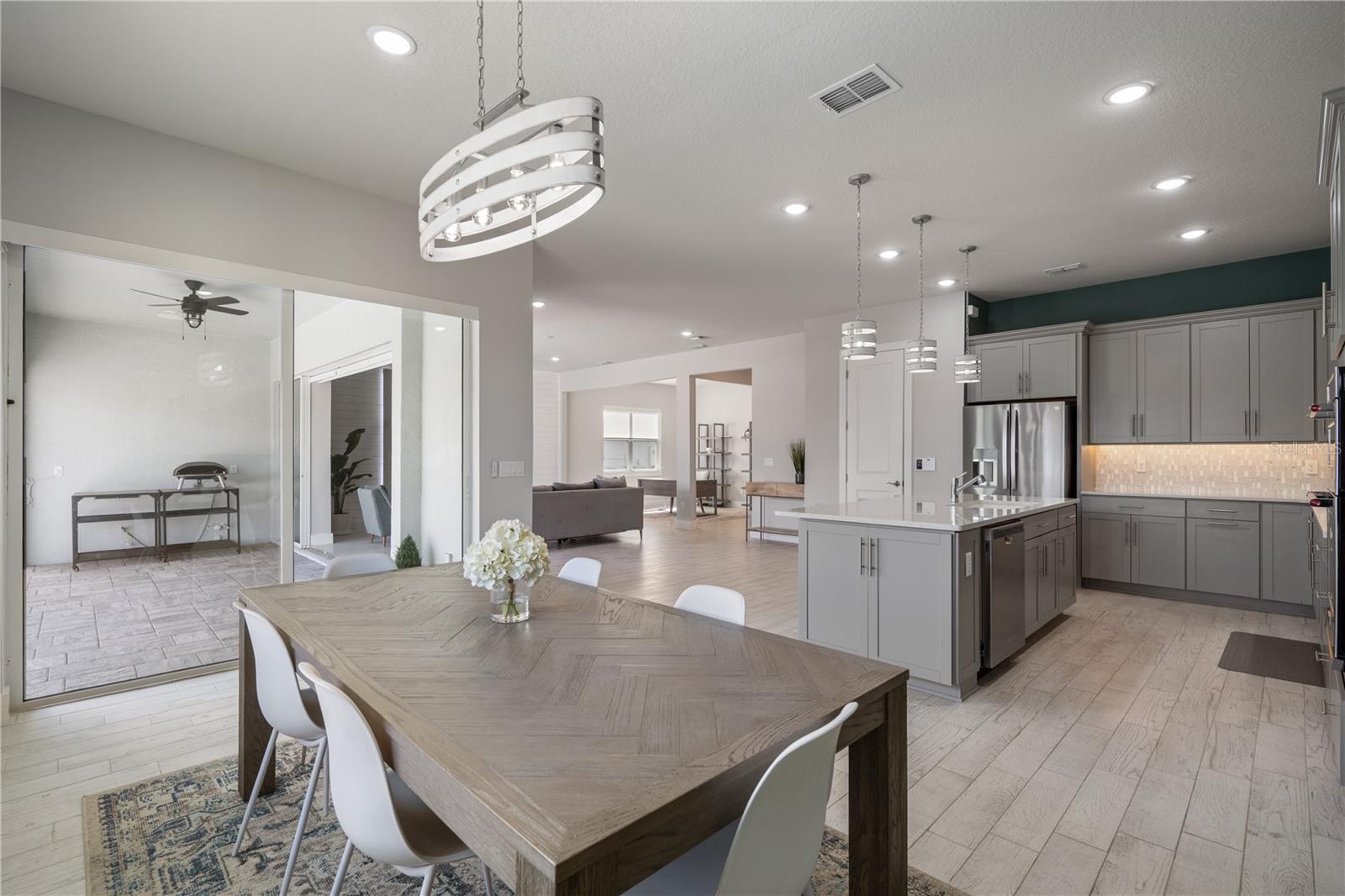 ISLES/LK NONA PH 2 - Residential