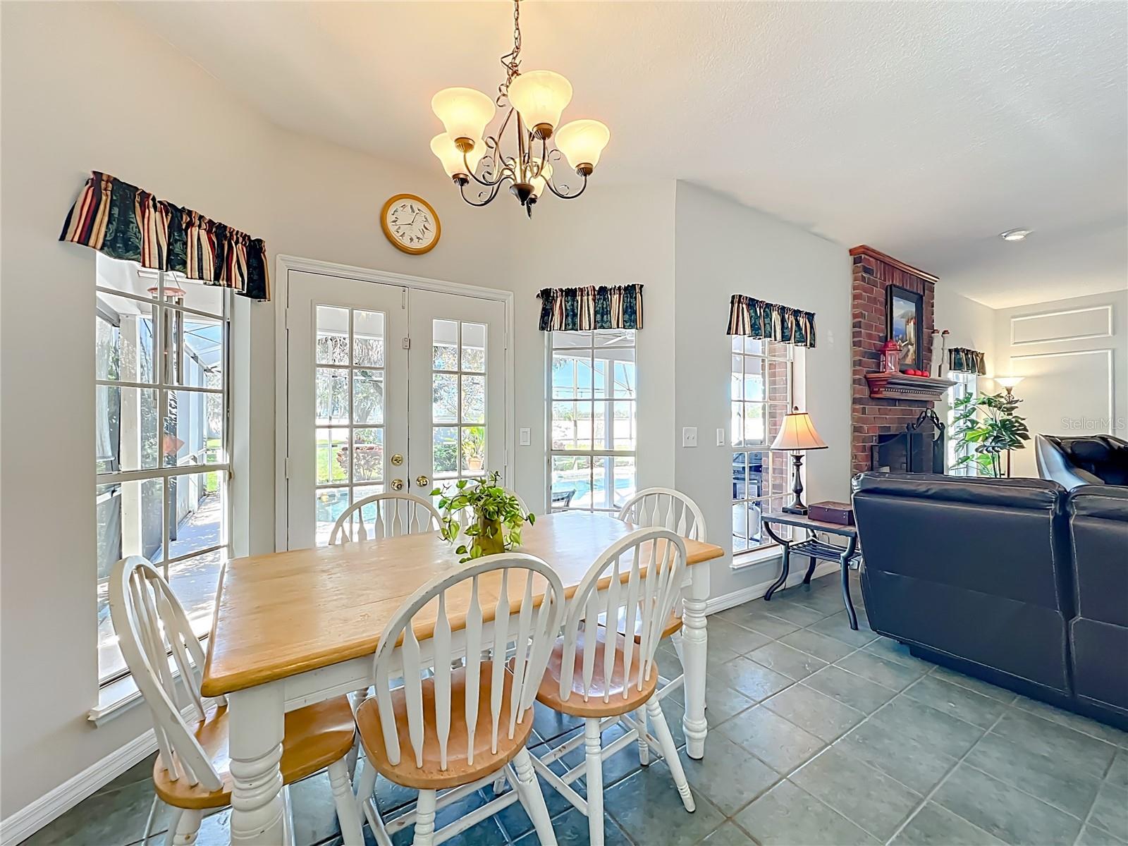 ALAFAYA WOODS PH 22 - Residential