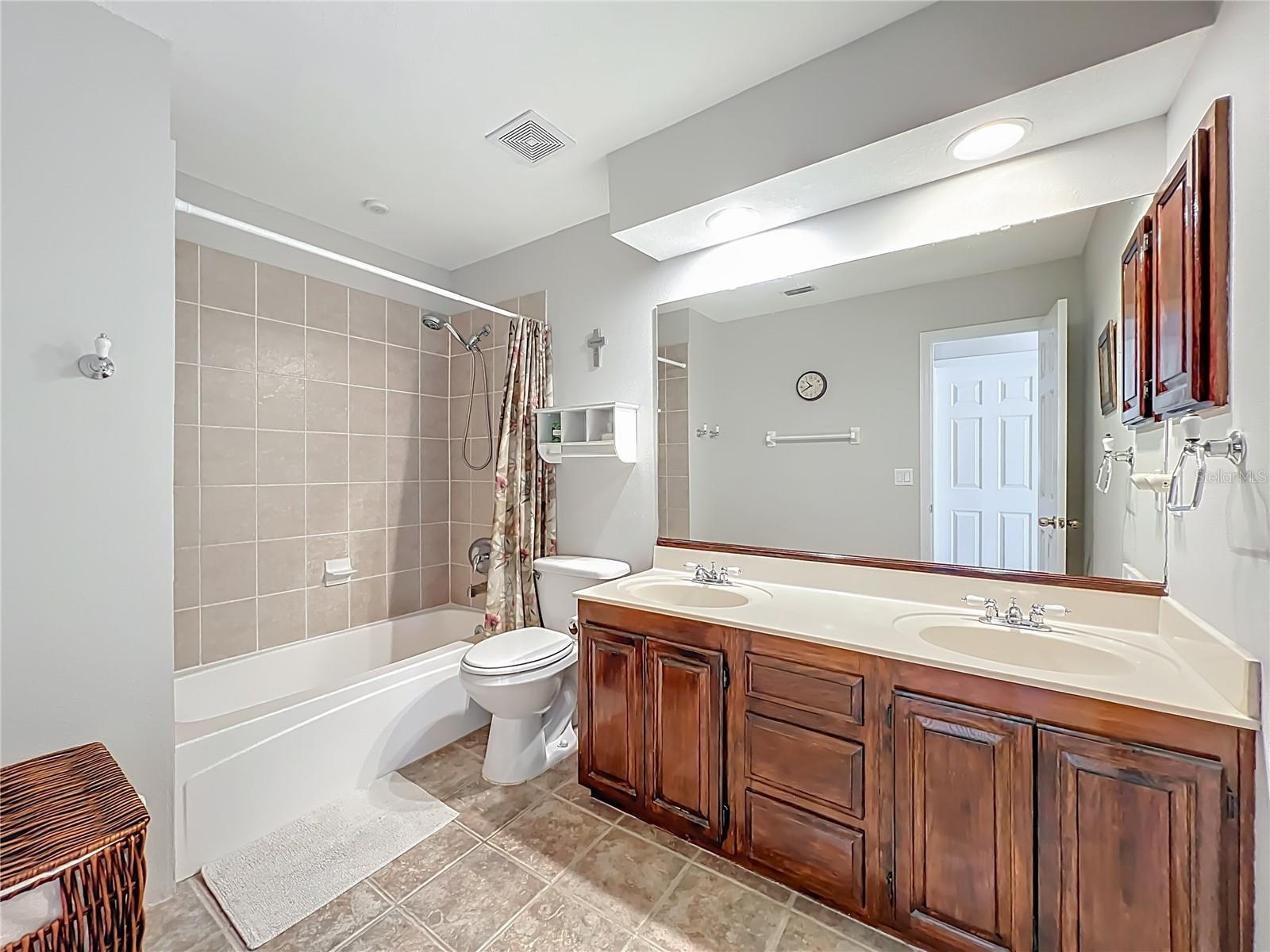 ALAFAYA WOODS PH 22 - Residential