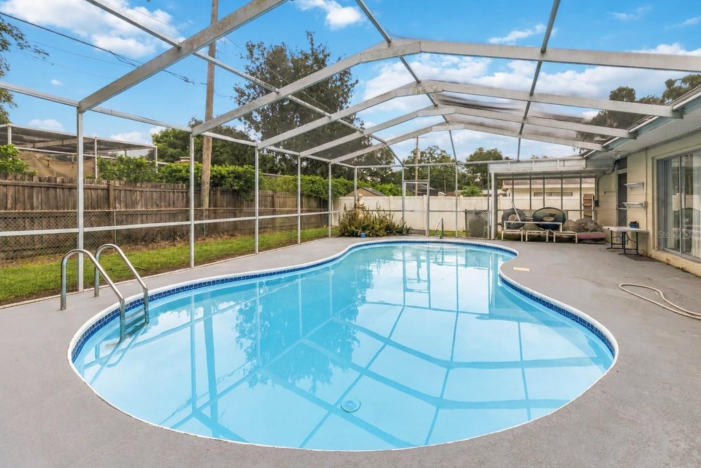 Photo of 8006 N Ola Avenue, Tampa, FL 33604 (MLS # TB8554981)