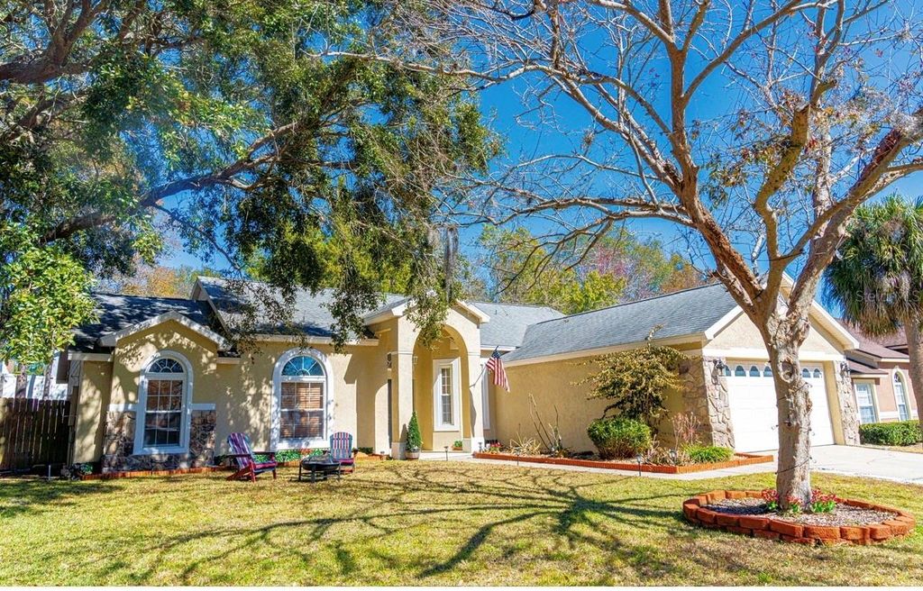 Photo of 2716 Sunbury Street, Clermont, FL 34711 (MLS # G5108331)