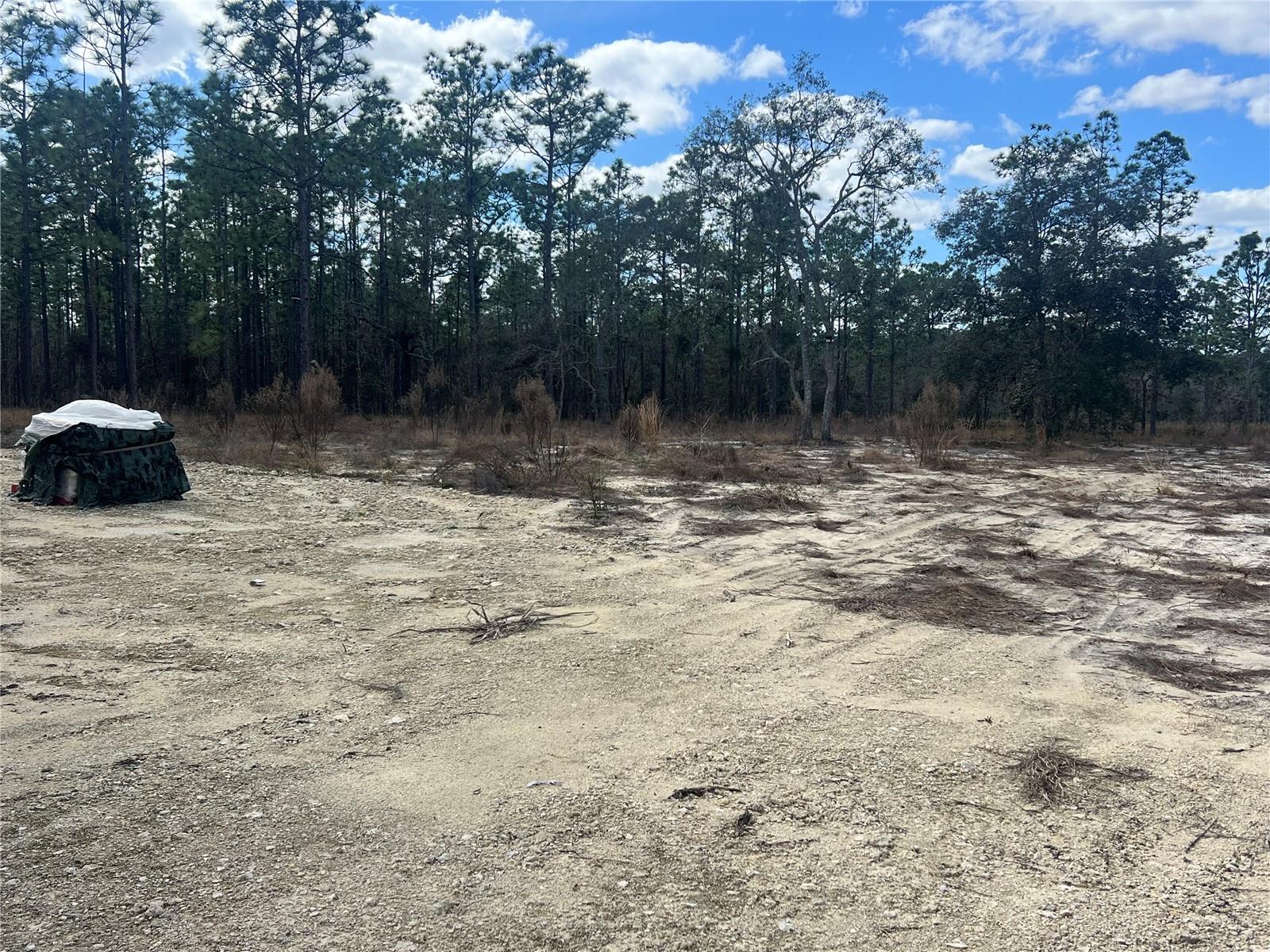 RAINBOW LAKES ESTATES SEC N - Land