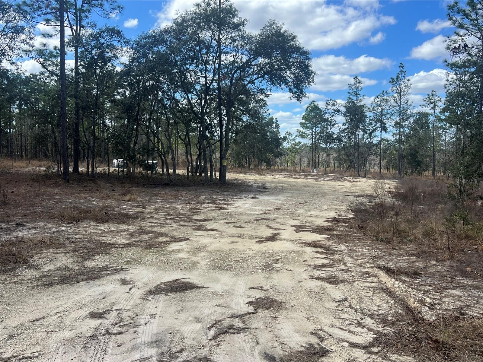 RAINBOW LAKES ESTATES SEC N - Land