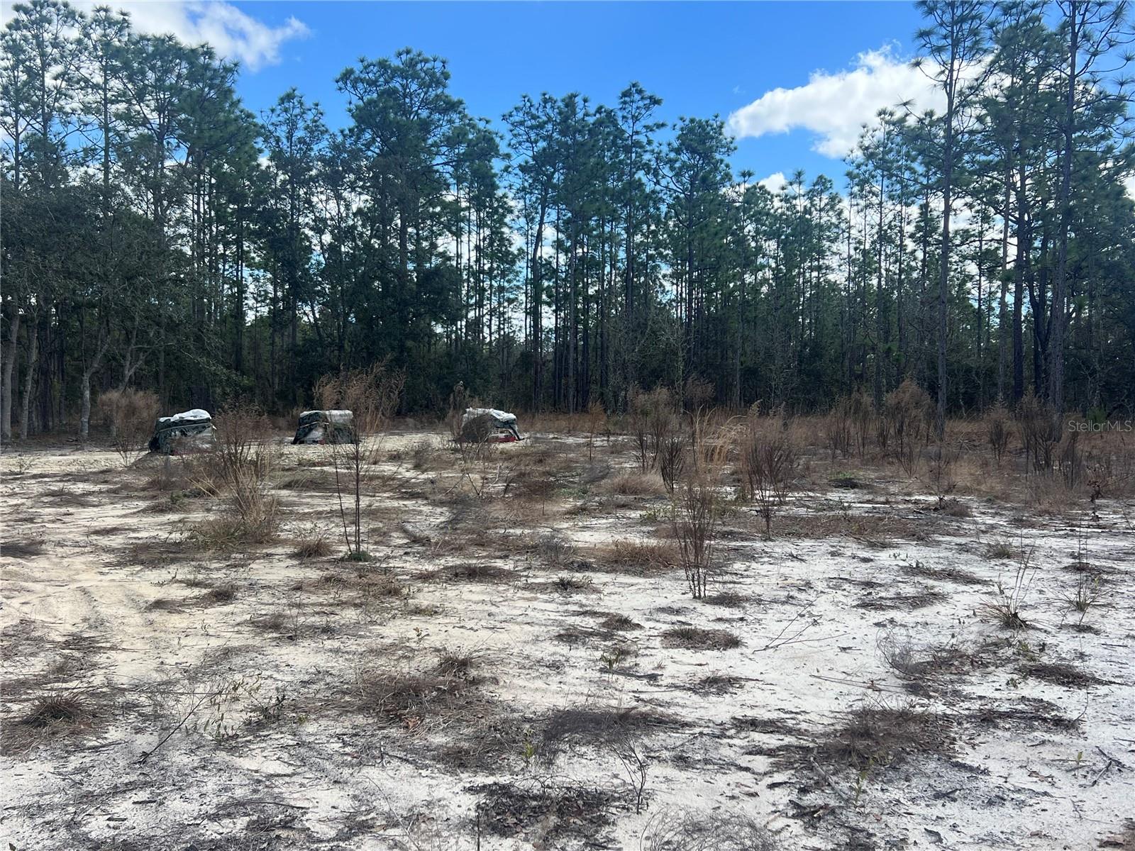 RAINBOW LAKES ESTATES SEC N - Land