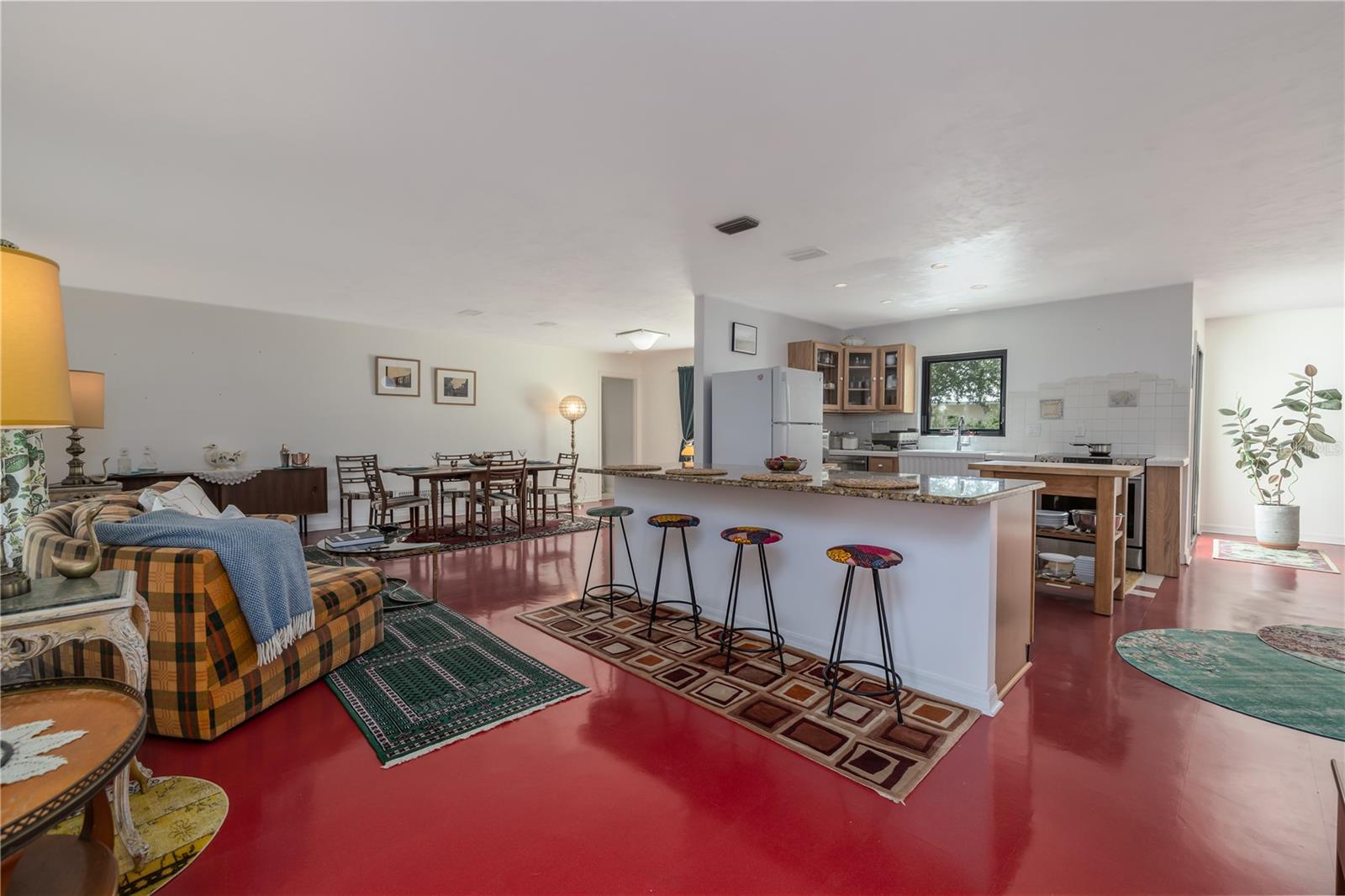 OCEANSIDE VILLAGE - Residential