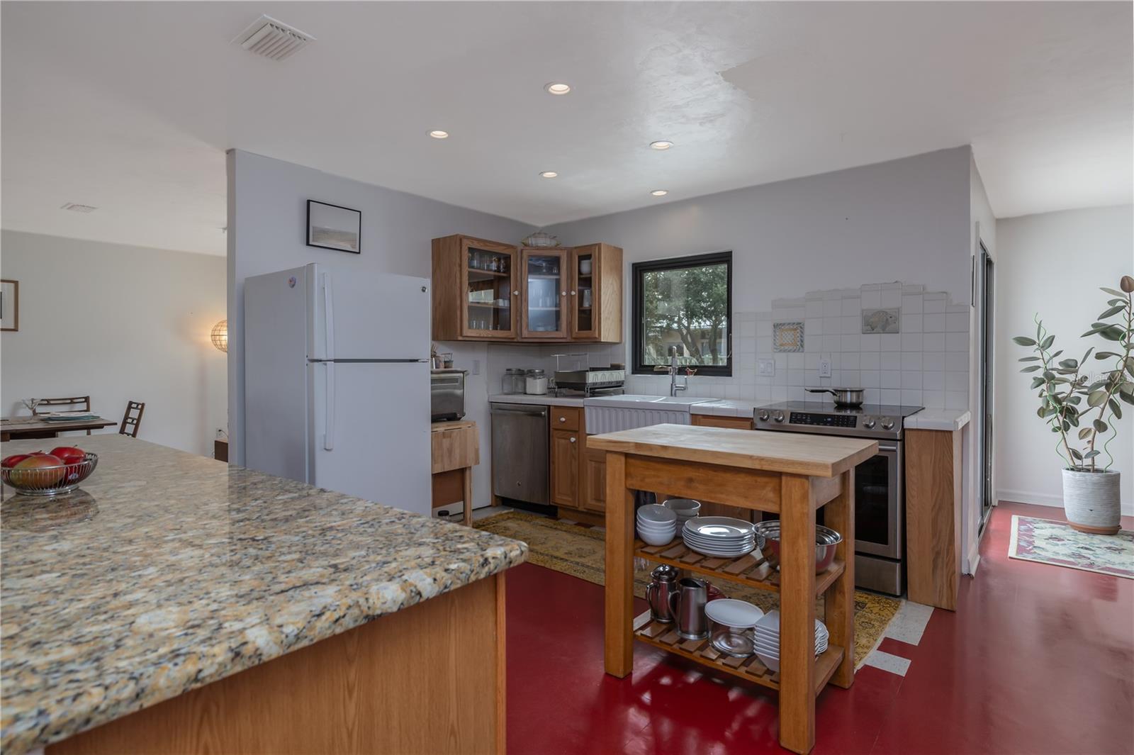 OCEANSIDE VILLAGE - Residential