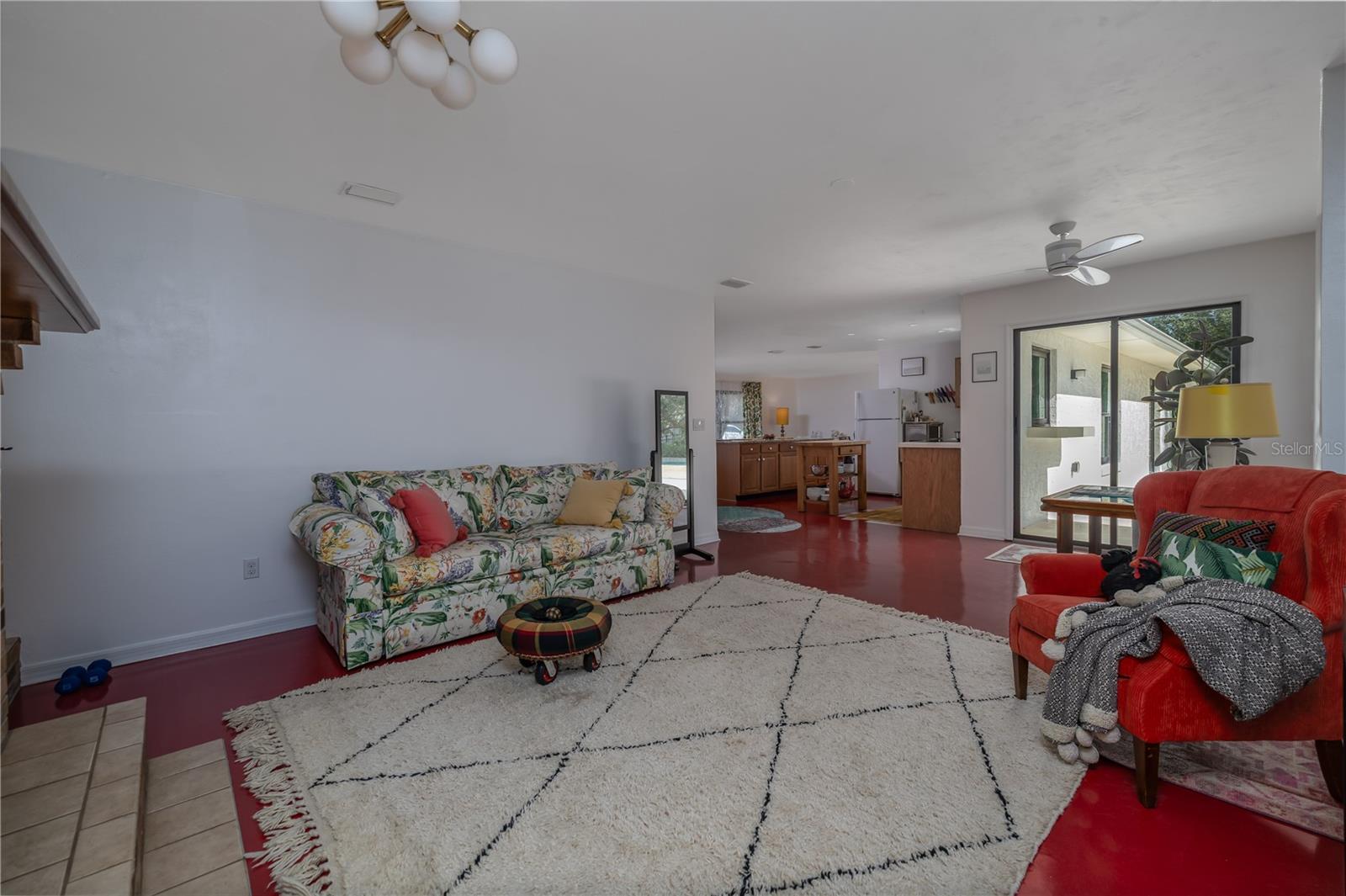 OCEANSIDE VILLAGE - Residential