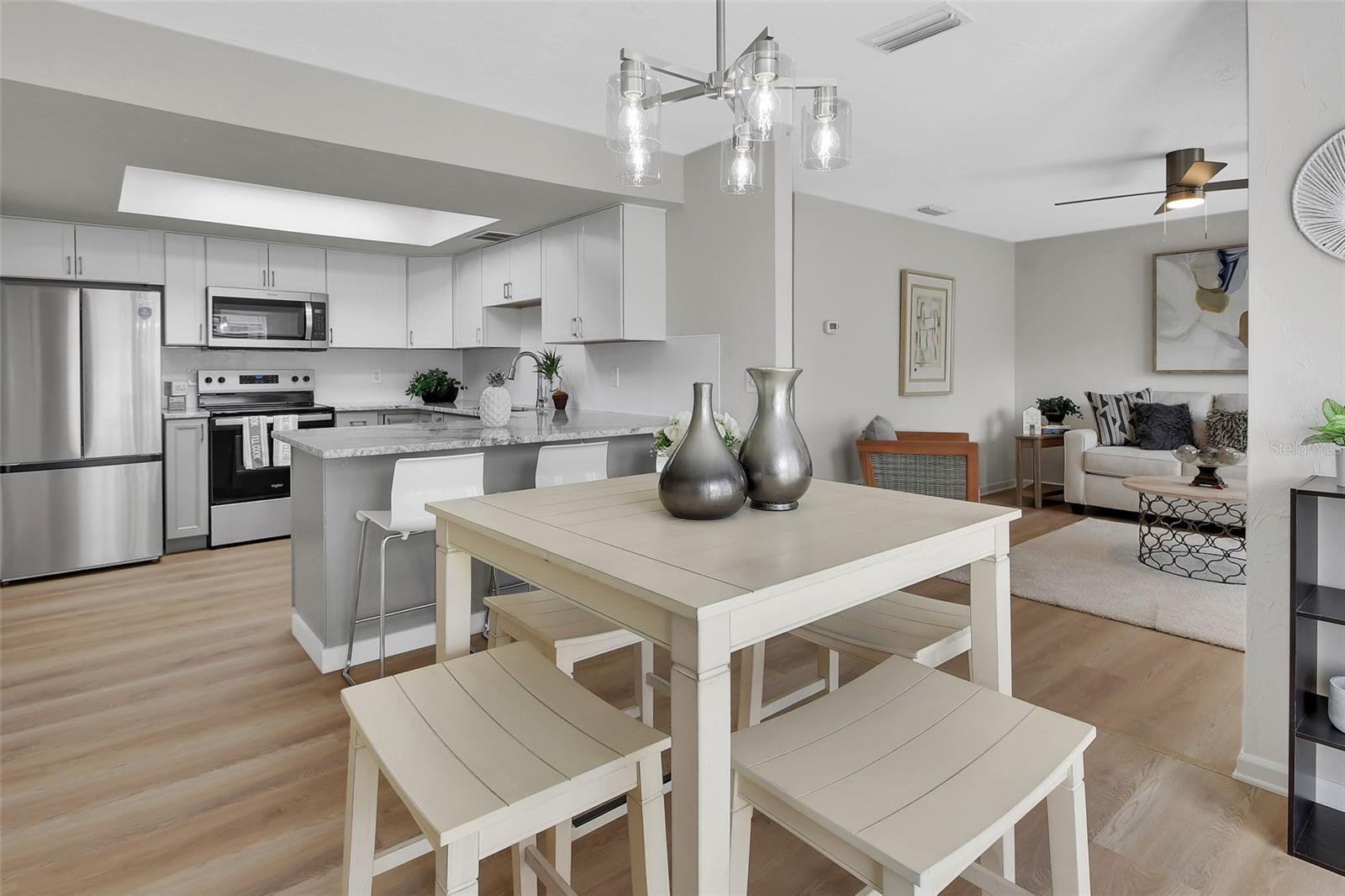 HOLIDAY HILLS WEST - Residential