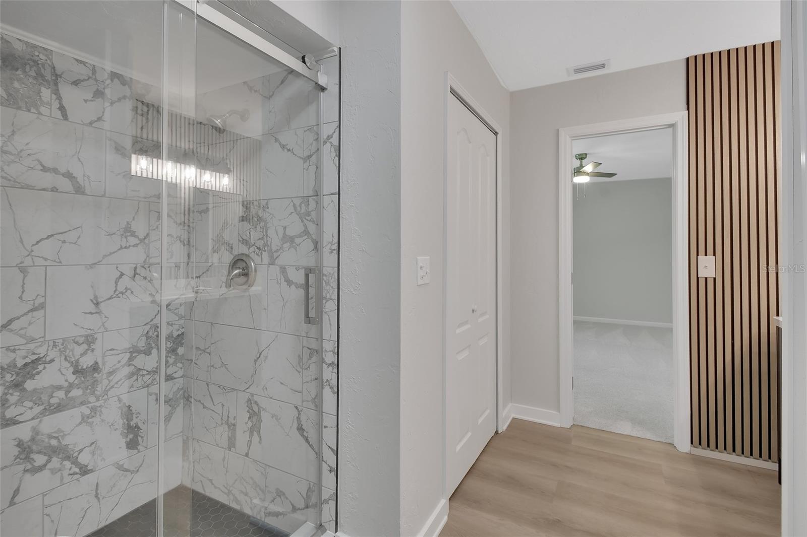 HOLIDAY HILLS WEST - Residential