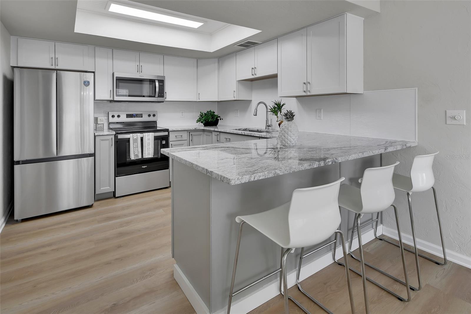 HOLIDAY HILLS WEST - Residential