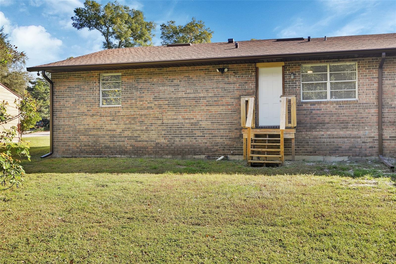 HOLIDAY HILLS WEST - Residential