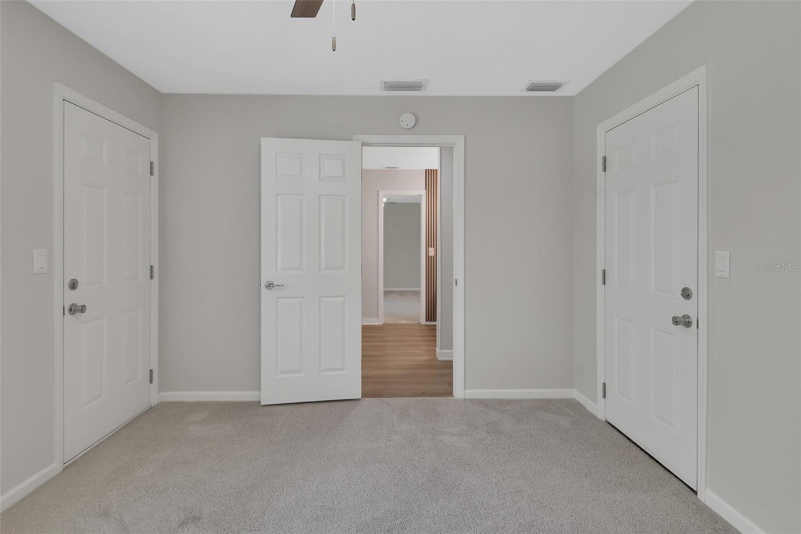 HOLIDAY HILLS WEST - Residential