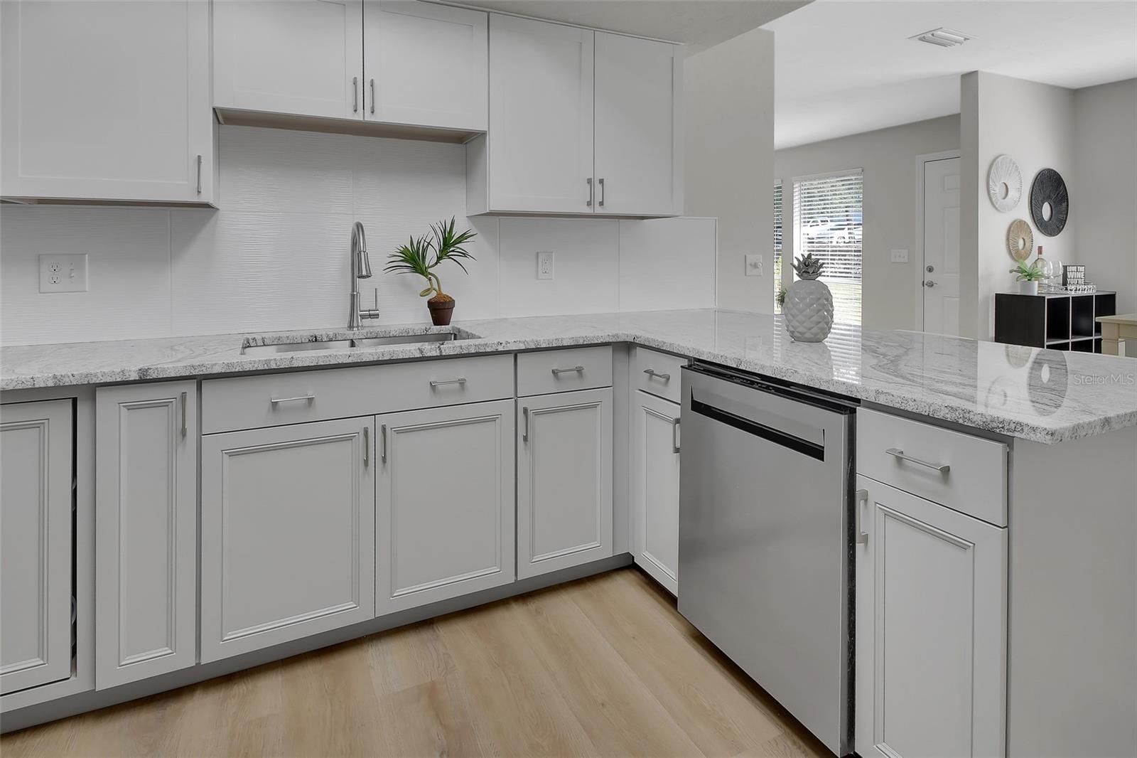 HOLIDAY HILLS WEST - Residential